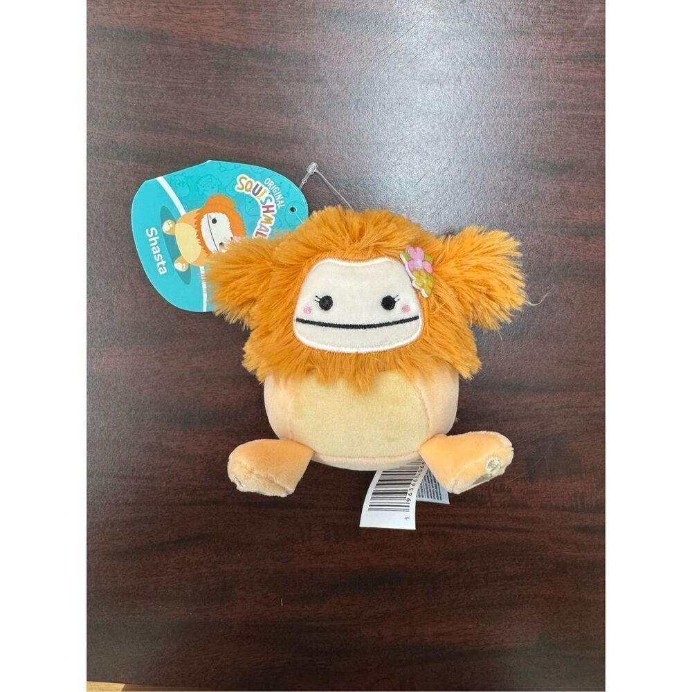 NWT Shasta Bigfoot Squishmallows 3.5 Inch Backpack Clip